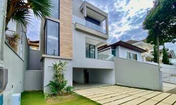 Imagem: 4 dormitórios, 3 suíte, 4 banheiro, 4