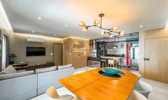 Imagem: 3 dormitórios, 3 suíte, 4 banheiro, 2