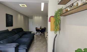 Imagem 2: 2 dormitórios, 1 suítes, 2 banheiro, 2 vagas na garagem, 75M² de Área Construída