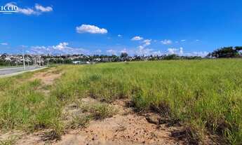 Imagem 6: 797M² de Área Construída, 797M² de Área Total