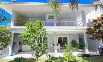 Imagem 4: 3 dormitórios, 3 suíte, 6 banheiro, 2 vagas na garagem, 305M² de Área Construída