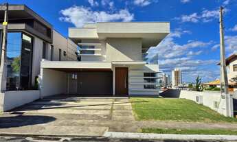 Imagem: 4 dormitórios, 3 suíte, 6 banheiro, 2