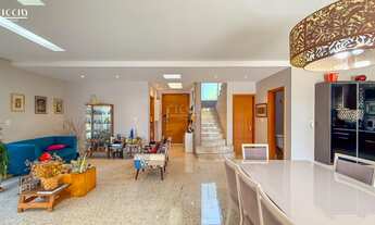 Imagem 5: 4 dormitórios, 4 suíte, 5 banheiro, 4 vagas na garagem, 400M² de Área Construída