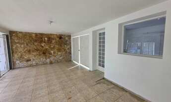 Imagem 5: 3 banheiro, 6 vagas na garagem, 200M² de Área Construída, 300M² de Área Total