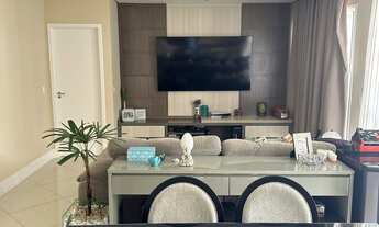 Imagem 1: 3 dormitórios, 1 suítes, 2 banheiro, 2 vagas na garagem, 122M² de Área Construída