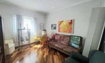 Imagem 6: 4 dormitórios, 1 suítes, 2 banheiro, 2 vagas na garagem, 240M² de Área Construída