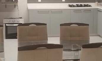 Imagem 4: 4 dormitórios, 1 suítes, 3 banheiro, 2 vagas na garagem, 326M² de Área Construída