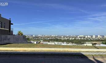 Imagem 2: 920M² de Área Construída, 920M² de Área Total