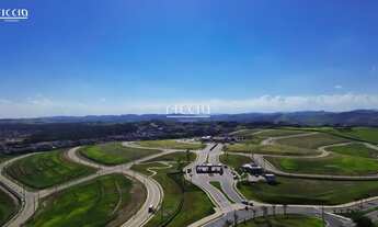 Imagem 6: 330M² de Área Construída, 330M² de Área Total