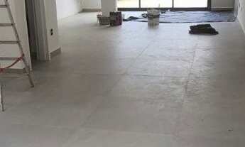 Imagem 2: 3 dormitórios, 1 suítes, 3 banheiro, 2 vagas na garagem, 110M² de Área Construída