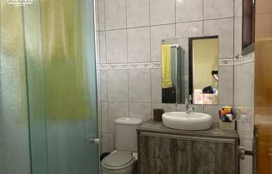 Imagem 3: 4 dormitórios, 1 suítes, 3 banheiro, 3 vagas na garagem, 152M² de Área Construída