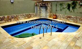 Imagem 2: 4 dormitórios, 4 suíte, 7 banheiro, 4 vagas na garagem, 360M² de Área Construída