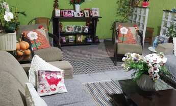 Imagem: 3 dormitórios, 1 suítes, 2 banheiro, 1