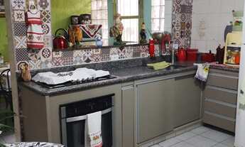 Imagem 7: 3 dormitórios, 1 suítes, 2 banheiro, 1 vaga na garagem, 125M² de Área Construída