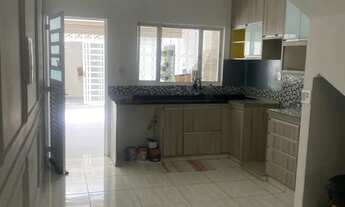 Imagem 5: 2 dormitórios, 2 banheiro, 2 vagas na garagem, 80M² de Área Construída, 127M² de Área Tota