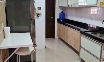 Imagem 6: 3 dormitórios, 1 suítes, 3 banheiro, 2 vagas na garagem, 155M² de Área Construída