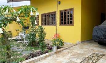 Imagem: 4 dormitórios, 4 suíte, 5 banheiro, 2