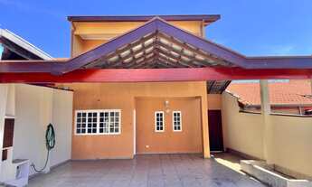 Imagem: 3 dormitórios, 1 suítes, 3 banheiro, 2