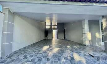 Imagem 2: 3 dormitórios, 1 suítes, 3 banheiro, 4 vagas na garagem, 153M² de Área Construída