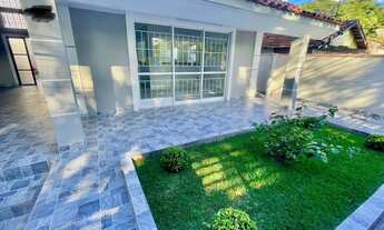 Imagem 3: 3 dormitórios, 1 suítes, 3 banheiro, 4 vagas na garagem, 153M² de Área Construída