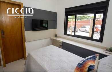 Imagem 2: 2 dormitórios, 1 suítes, 2 banheiro, 2 vagas na garagem, 76M² de Área Construída