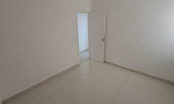 Imagem 7: 2 dormitórios, 1 banheiros, 2 vagas na garagem, 52M² de Área Construída, 52M² de Área Tota