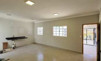 Imagem: 3 dormitórios, 1 suítes, 2 banheiro, 2