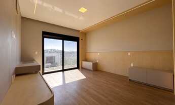 Imagem 5: 4 dormitórios, 4 suíte, 5 banheiro, 4 vagas na garagem, 444M² de Área Construída