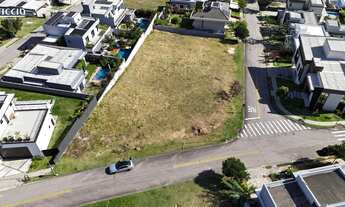 Imagem 3: 739M² de Área Construída, 739M² de Área Total