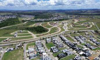 Imagem: 330M² de Área Construída, 330M² de Área