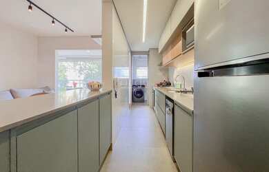 Imagem 6: 3 dormitórios, 1 suítes, 3 banheiro, 3 vagas na garagem, 99M² de Área Construída