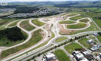 Imagem 1: 330M² de Área Construída, 330M² de Área Total