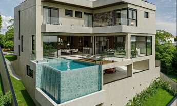 Imagem 3: 4 dormitórios, 4 suíte, 6 banheiro, 4 vagas na garagem, 530M² de Área Construída