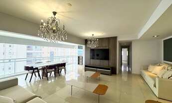 Imagem 2: 3 dormitórios, 3 suíte, 4 banheiro, 3 vagas na garagem, 151M² de Área Construída