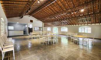 Imagem 2: 700M² de Área Construída, 12592M² de Área Total