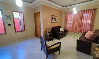 Imagem 2: 2 dormitórios, 2 banheiro, 2 vagas na garagem, 78M² de Área Construída, 162M² de Área Tota