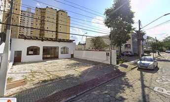 Imagem: 4 vagas na garagem, 340M² de Área Construída