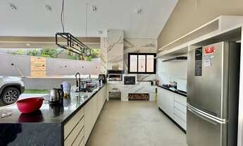 Imagem 7: 4 dormitórios, 4 suíte, 6 banheiro, 4 vagas na garagem, 470M² de Área Construída