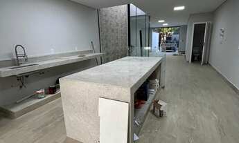 Imagem: 3 dormitórios, 1 suítes, 2 banheiro, 2