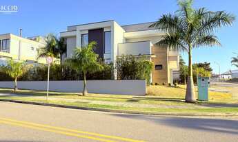 Imagem 4: 5 dormitórios, 5 suíte, 6 banheiro, 4 vagas na garagem, 523M² de Área Construída