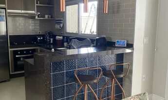 Imagem 5: 4 dormitórios, 3 suíte, 5 banheiro, 2 vagas na garagem, 175M² de Área Construída