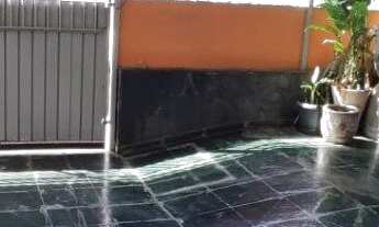 Imagem 2: 3 dormitórios, 1 suítes, 3 banheiro, 4 vagas na garagem, 117M² de Área Construída