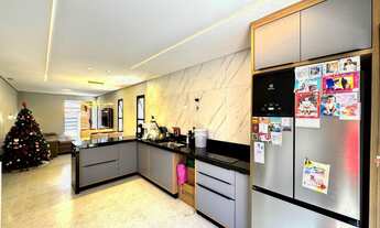 Imagem 7: 3 dormitórios, 1 suítes, 3 banheiro, 3 vagas na garagem, 100M² de Área Construída