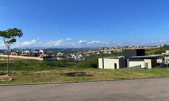 Imagem: 685M² de Área Construída, 685M² de Área