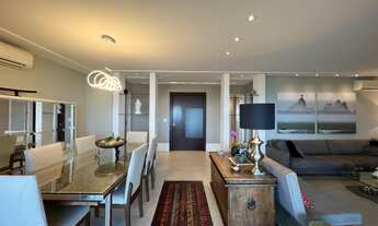 Imagem 5: 4 dormitórios, 4 suíte, 5 banheiro, 2 vagas na garagem, 259M² de Área Construída