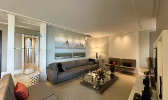 Imagem 6: 4 dormitórios, 4 suíte, 5 banheiro, 2 vagas na garagem, 259M² de Área Construída