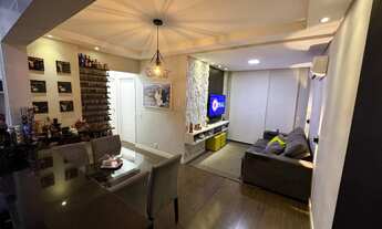 Imagem: 2 dormitórios, 1 suítes, 2 banheiro, 2