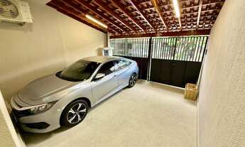 Imagem 2: 3 dormitórios, 1 suítes, 2 banheiro, 2 vagas na garagem, 175M² de Área Construída