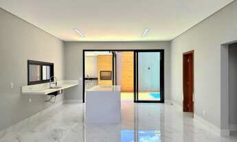 Imagem 3: 4 dormitórios, 4 suíte, 5 banheiro, 2 vagas na garagem, 265M² de Área Construída