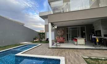 Imagem 6: 4 dormitórios na Rua Dos Araças